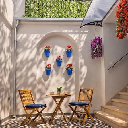 Zahra - Terraza Centro Córdoba